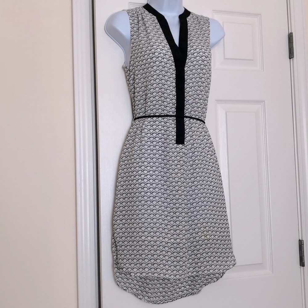 H&M Patterned Dress (Euc)